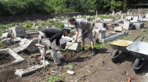 42 Workshop Revitalizace hřbitova ve Svatoboru 5. - 8. 7. 2018    